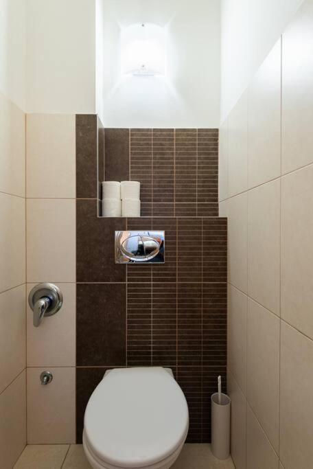 Lighthouse Apartment Πράγα Εξωτερικό φωτογραφία