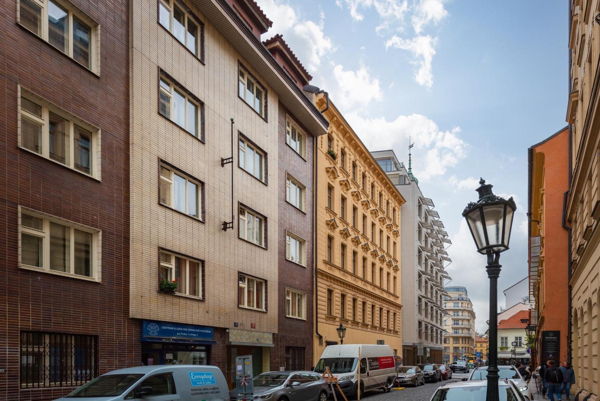 Lighthouse Apartment Πράγα Εξωτερικό φωτογραφία